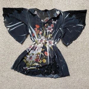 Beatiful Floral Flowy Sleeve Dress